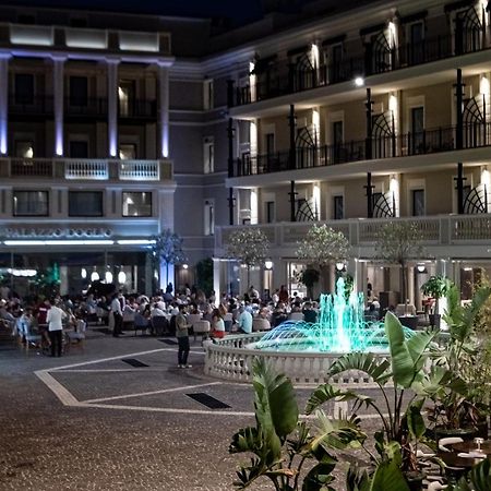 Palazzo Doglio Hotell Cagliari Eksteriør bilde The hotel's central courtyard