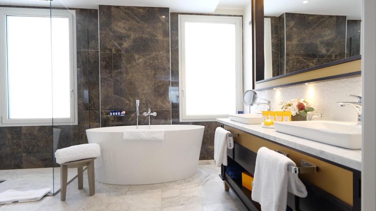 Palazzo Doglio Hotell Cagliari Eksteriør bilde Bathroom